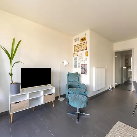 Cozy 2-room In The Center Of Ostend, Cleaning Included * Ostend