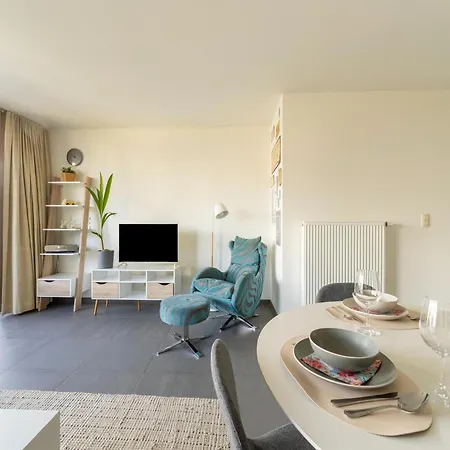 Cozy 2-room In The Center Of Ostend, Cleaning Included *
